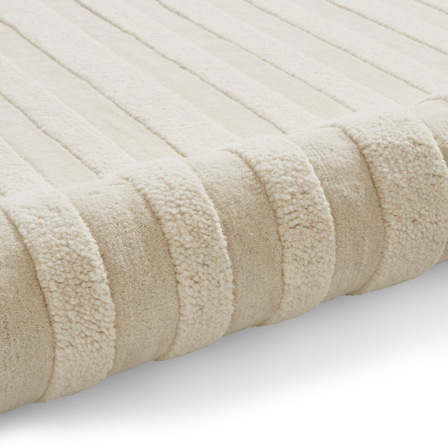 Hudson Bay Rug - Arched Stripe Pattern Cream
