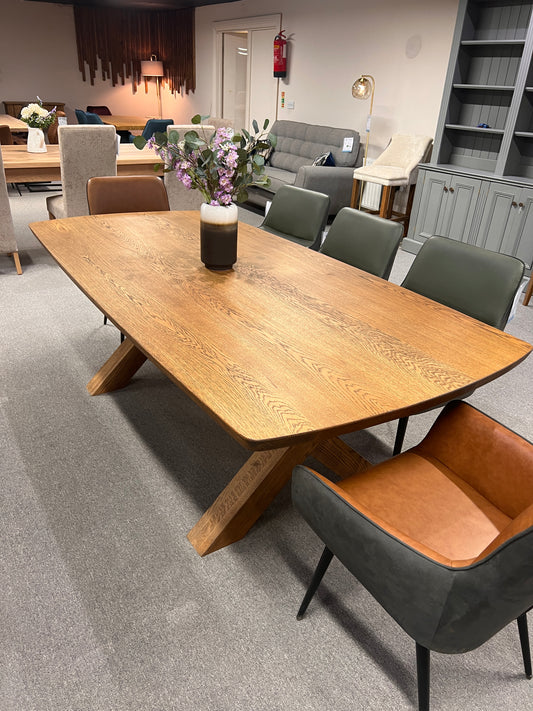 Bespoke Farrington Dining Table