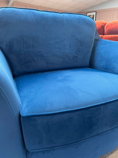 Snuggle Chair - Irish Made - Floor Model Only