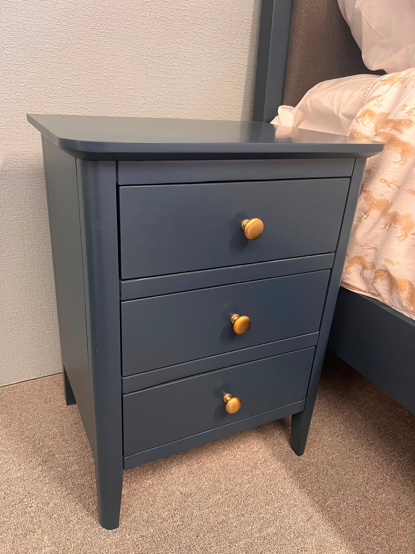 Harrogate Bedroom Set - Floor Set Only