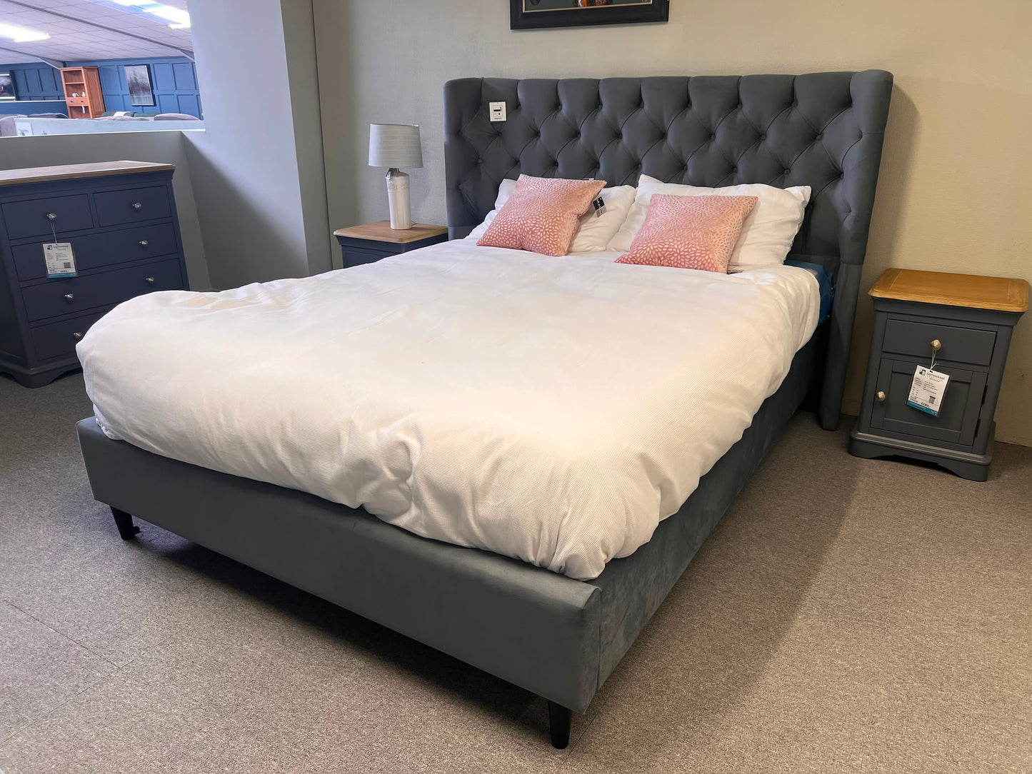 Mayfair 5ft Bed Frame - Floor Model