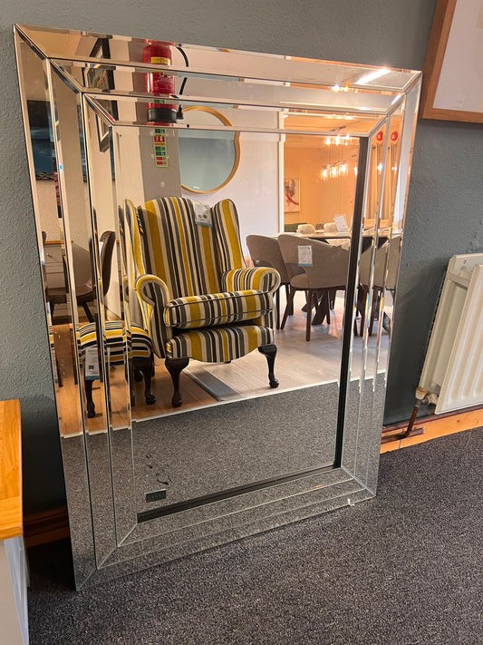 XL Mirror